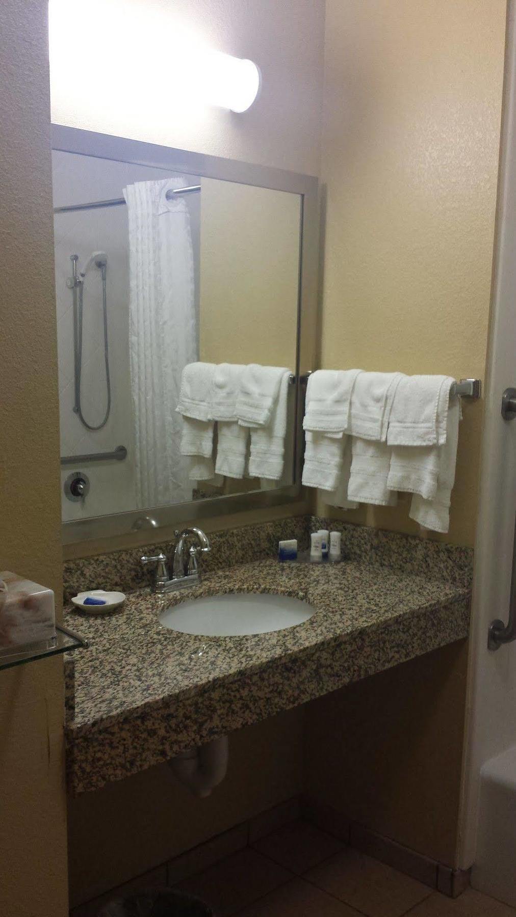Paradise Inn & Suites Towanda Esterno foto